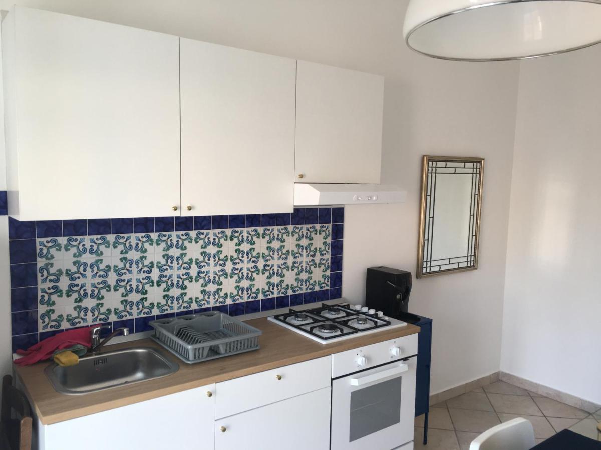 Apartamento Antica Dimora In Centro Salerno Exterior foto