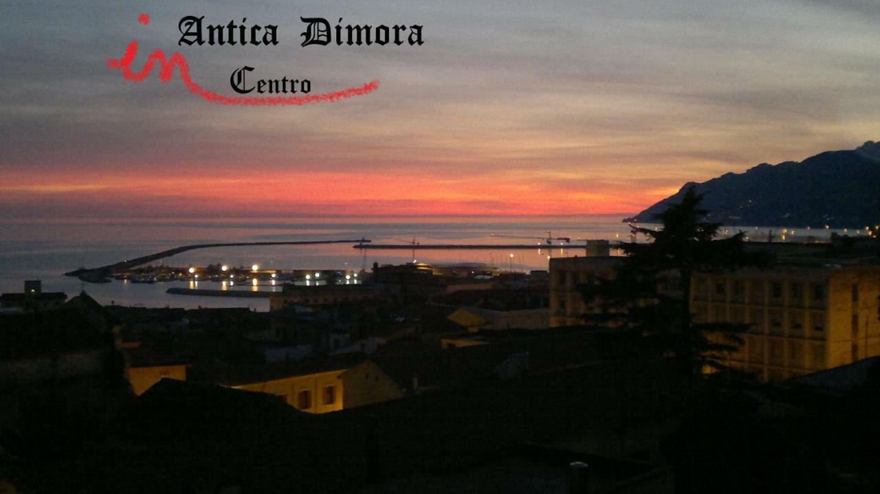 Apartamento Antica Dimora In Centro Salerno Exterior foto